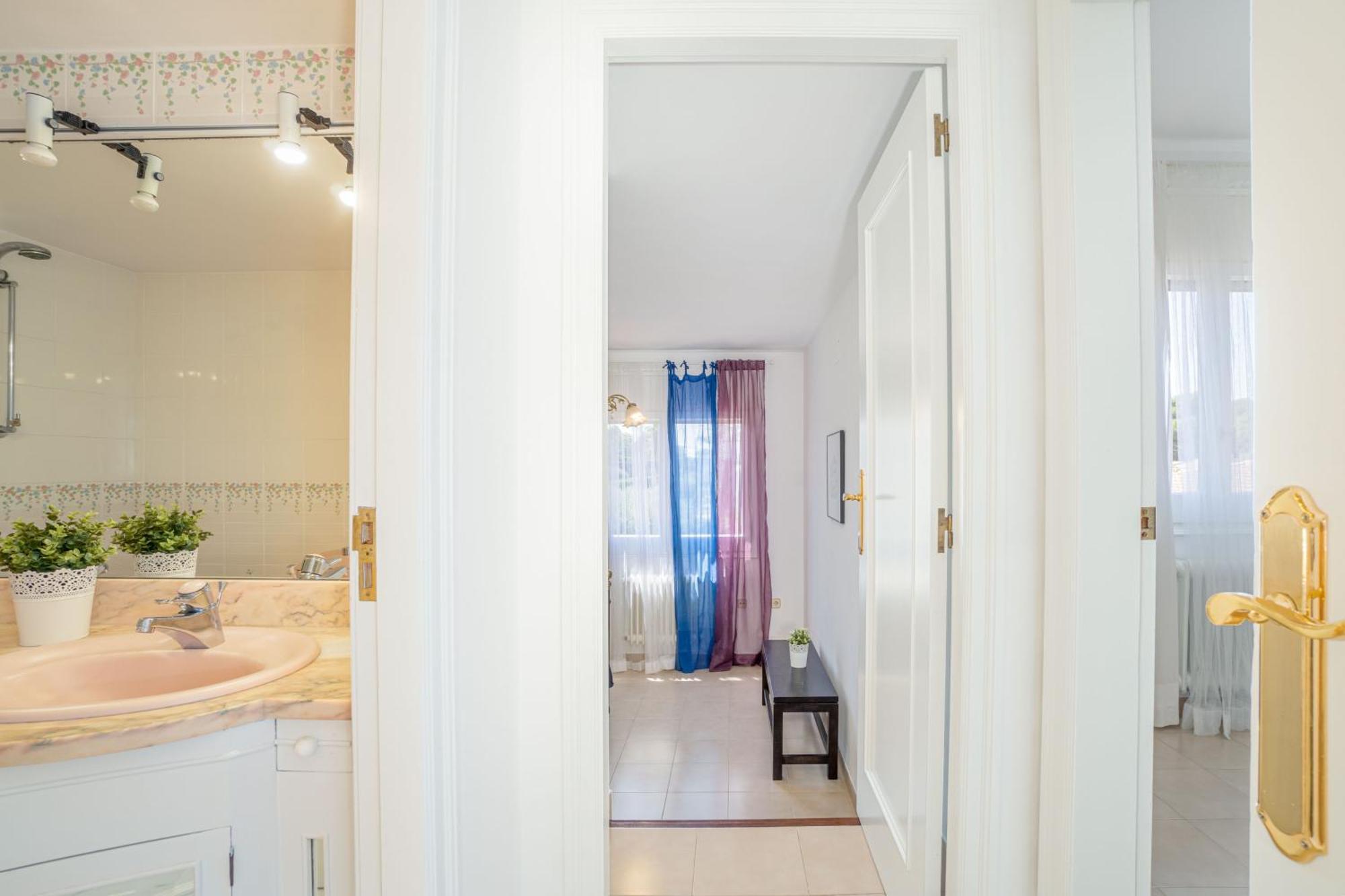 Villa Harmony House Roses Esterno foto